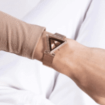 GUESS-GW0508L3-ANALOG-WATCH-For-Women-Rose-Gold-Stainless-SteelMesh-Bracelet-1.png
