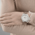 Original-Guess-Womens-Dial-Stainless-Steel-Band-Watch-W0335L1-Silver-Dial-1.png