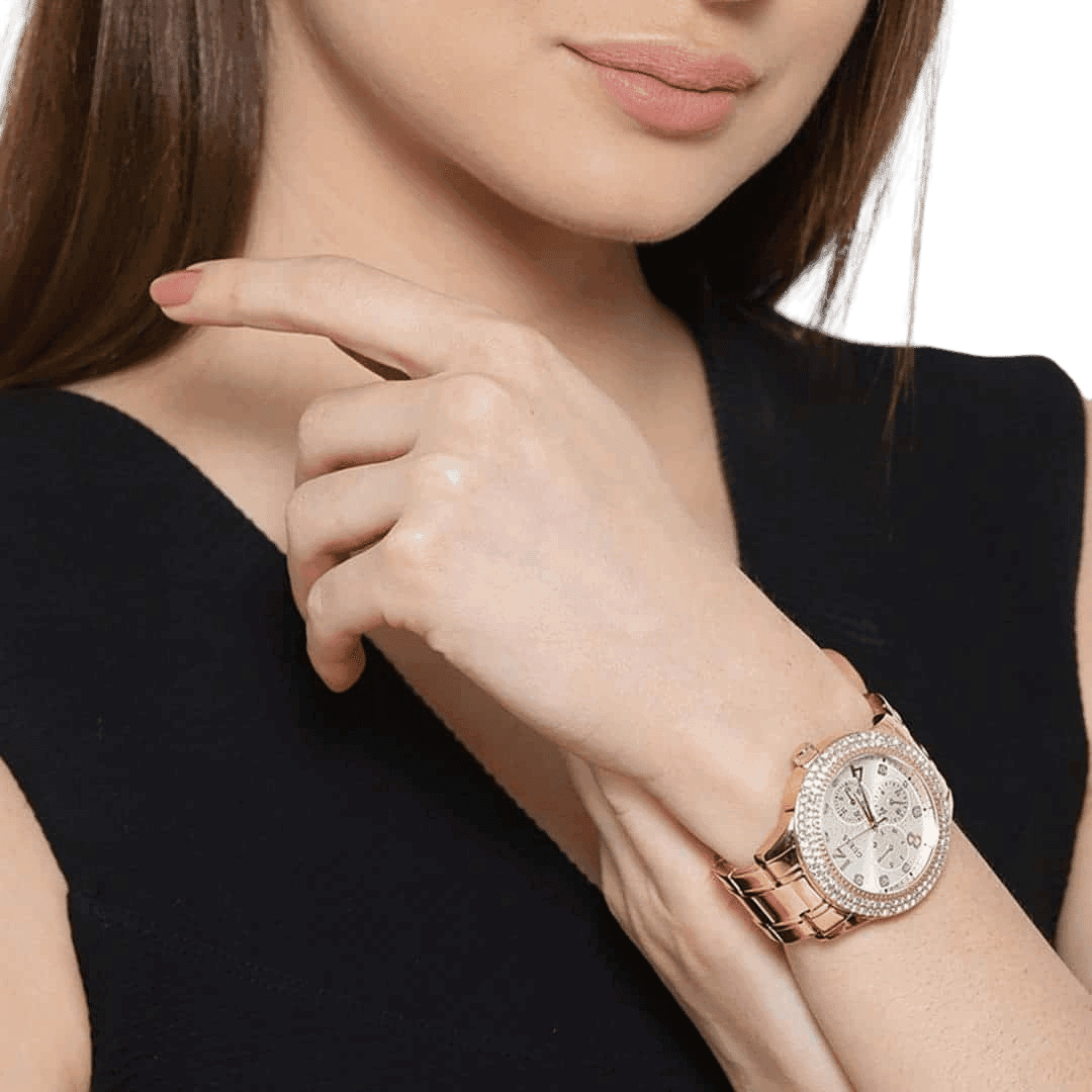 Original-Guess-women-sport-watch-W1097L3-with-Rose-Gold-Strap-and-SIlver-Dial-40mm-7.png