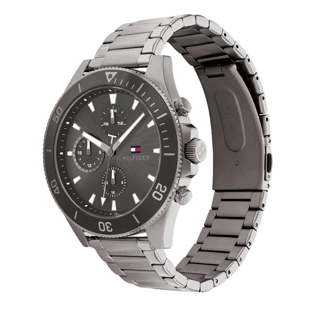 Original-Tommy-Hilfiger-Analogue-Multifunction-Quartz-Watch-for-Men-with-Gunmetal-Stainless-Steel-Bracelet-1791918-46mm-3.png
