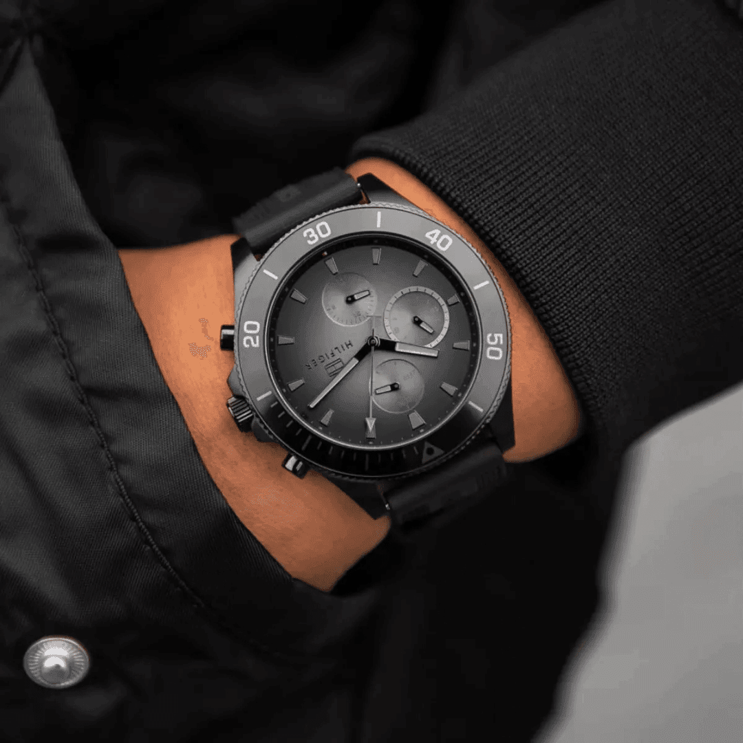 Original-Tommy-Hilfiger-Mens-LARSON-Watch-1791921-Black-46mm-8.png