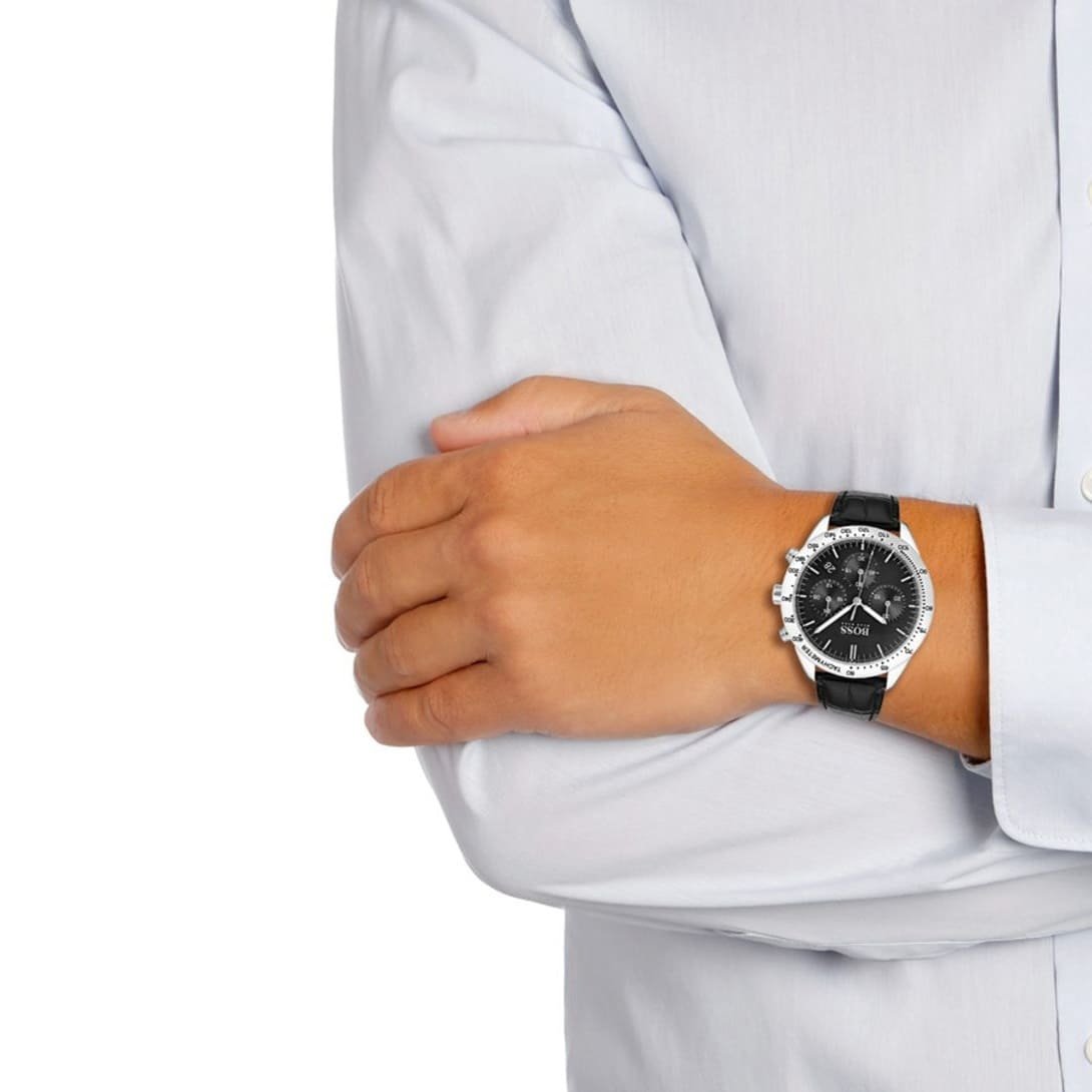 1513579-hugo-boss-watch-men-black-leather-talent-hand-5.jpg