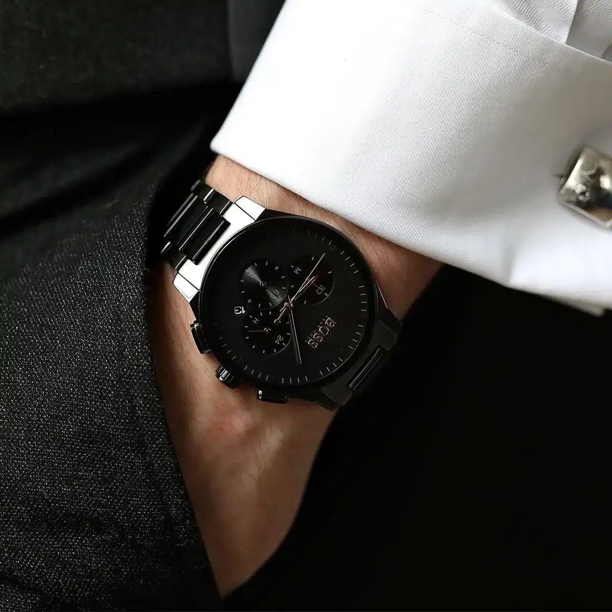1513814-hugo-boss-watch-men-black-dial-metal-stainless-steel-gray-strap-quartz-battery-analog-chronograph-peak_13.jpg