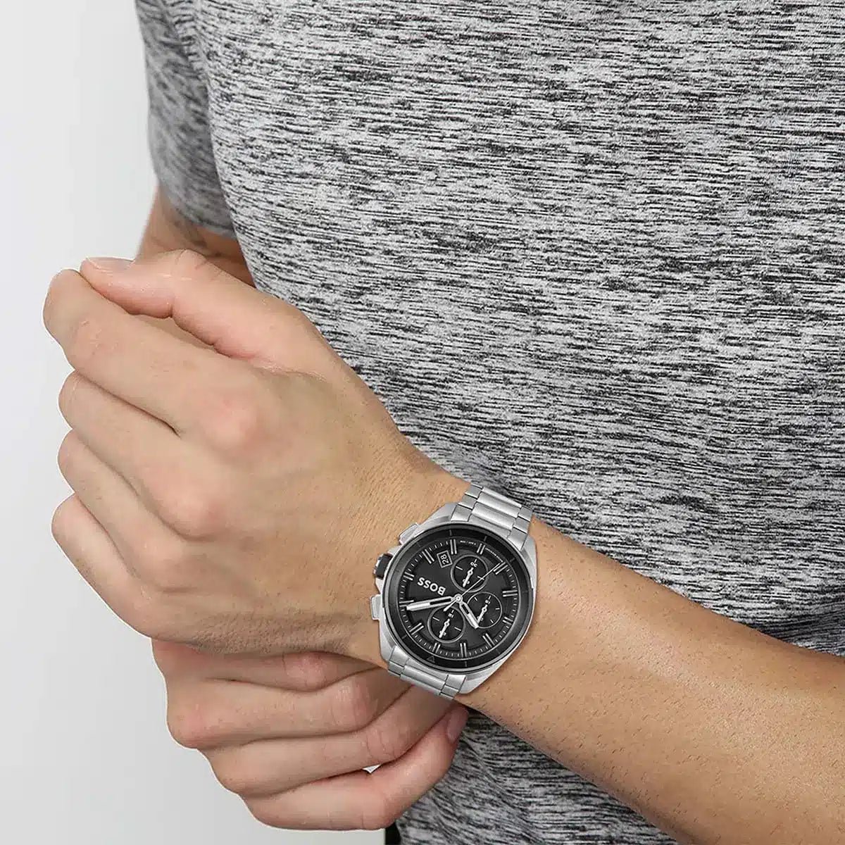 1513949-hugo-boss-watch-men-black-dial-metal-stainless-steel-silver-strap-quartz-battery-analog-chronograph-volane_5.jpg