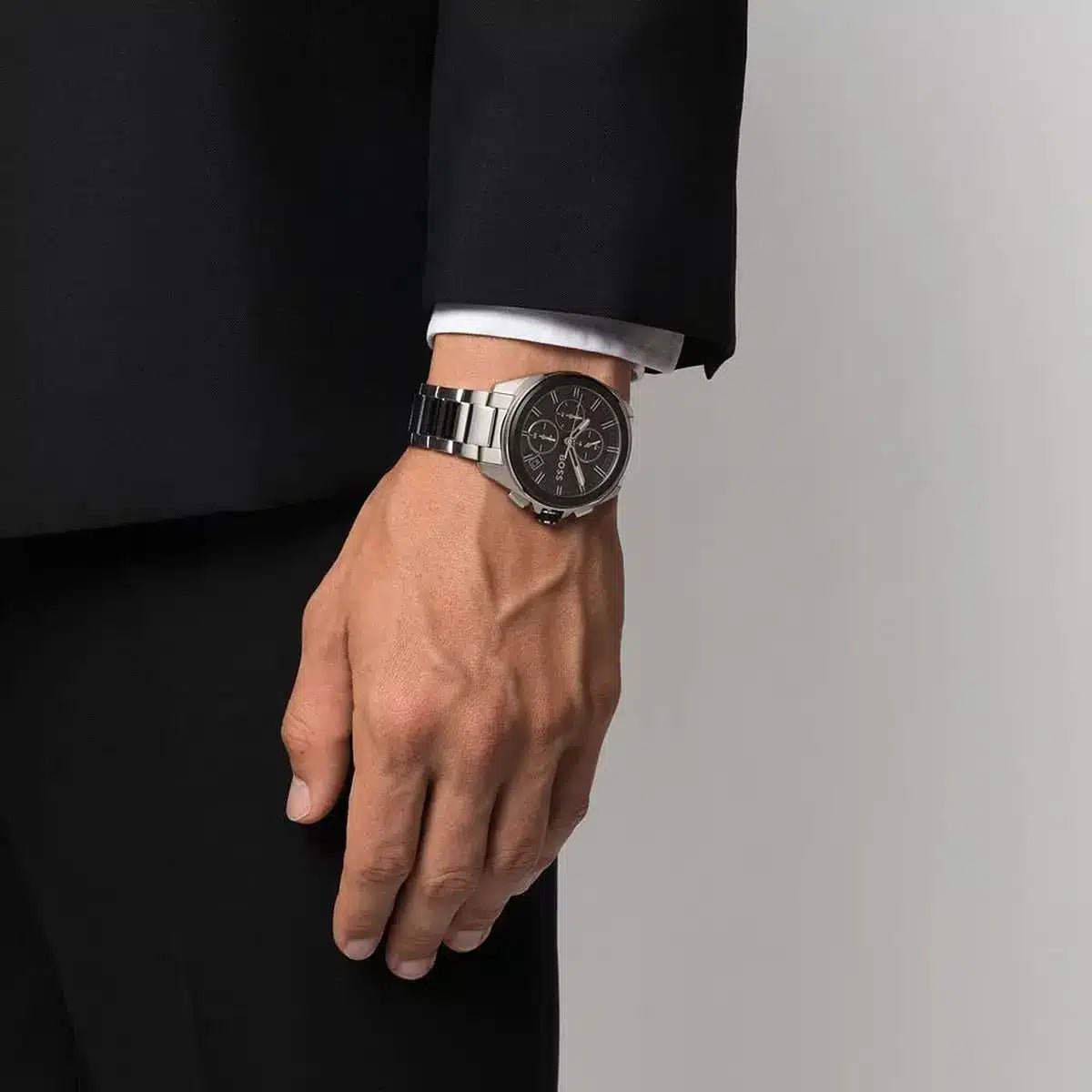 1513949-hugo-boss-watch-men-black-dial-metal-stainless-steel-silver-strap-quartz-battery-analog-chronograph-volane_6.jpg