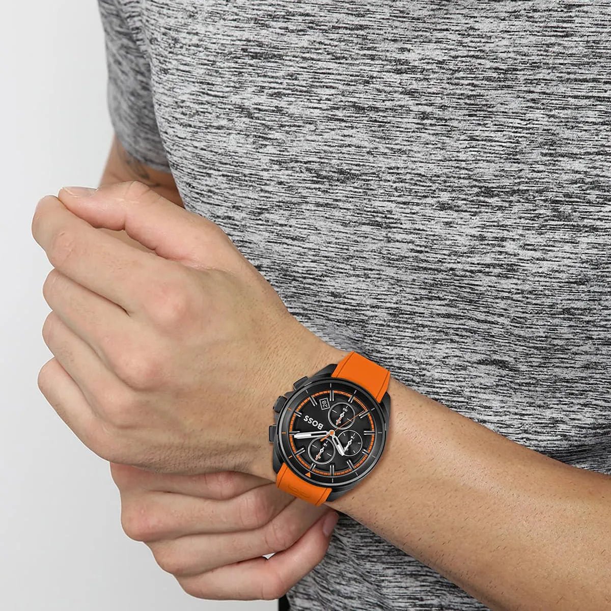 1513957-hugo-boss-watch-men-black-dial-rubber-orange-strap-quartz-battery-analog-chronograph-volane_13.jpg