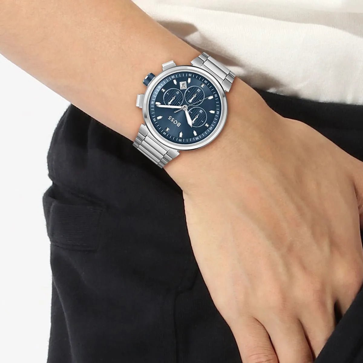 1513999-hugo-boss-watch-men-blue-dial-metal-stainless-silver-strap-quartz-battery-analog-chronograph-one_7.jpg