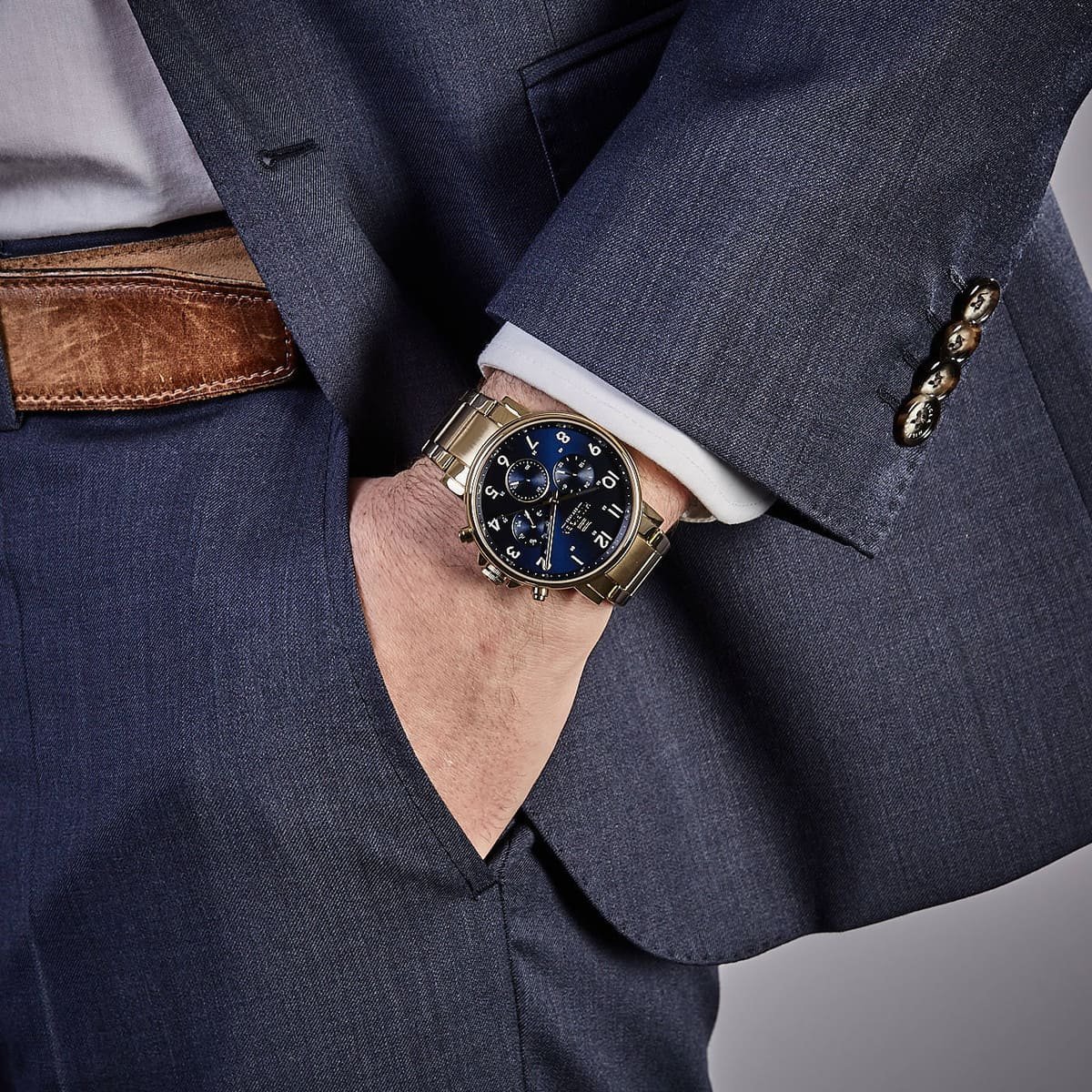 1710384-tommy-hilfiger-watch-men-gold-metal-daniel-hand-5.jpg
