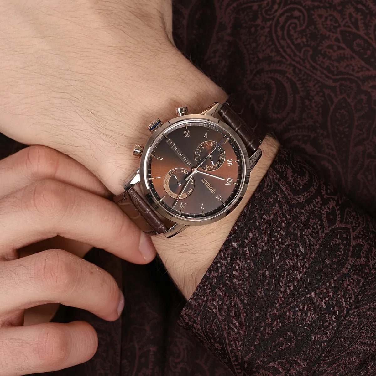 1710400-tommy-hilfiger-watch-water-resistant-5atm-165-feet-men-brown-dial-leather-strap-quartz-battery-analog-three-hand-kane_13.jpg