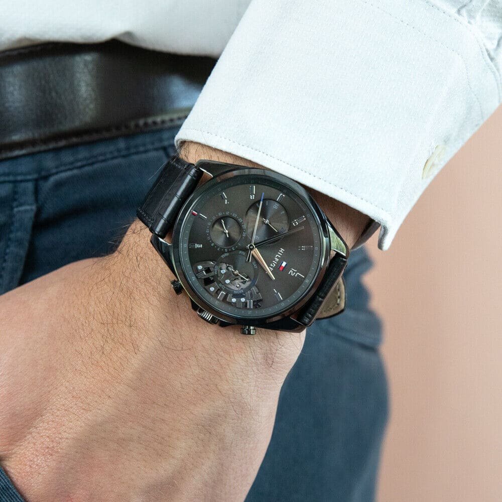 1710452-tommy-hilfiger-watch-men-black-dial-leather-strap-quartz-battery-analog-monthly-weekly-date-baker_11.jpg