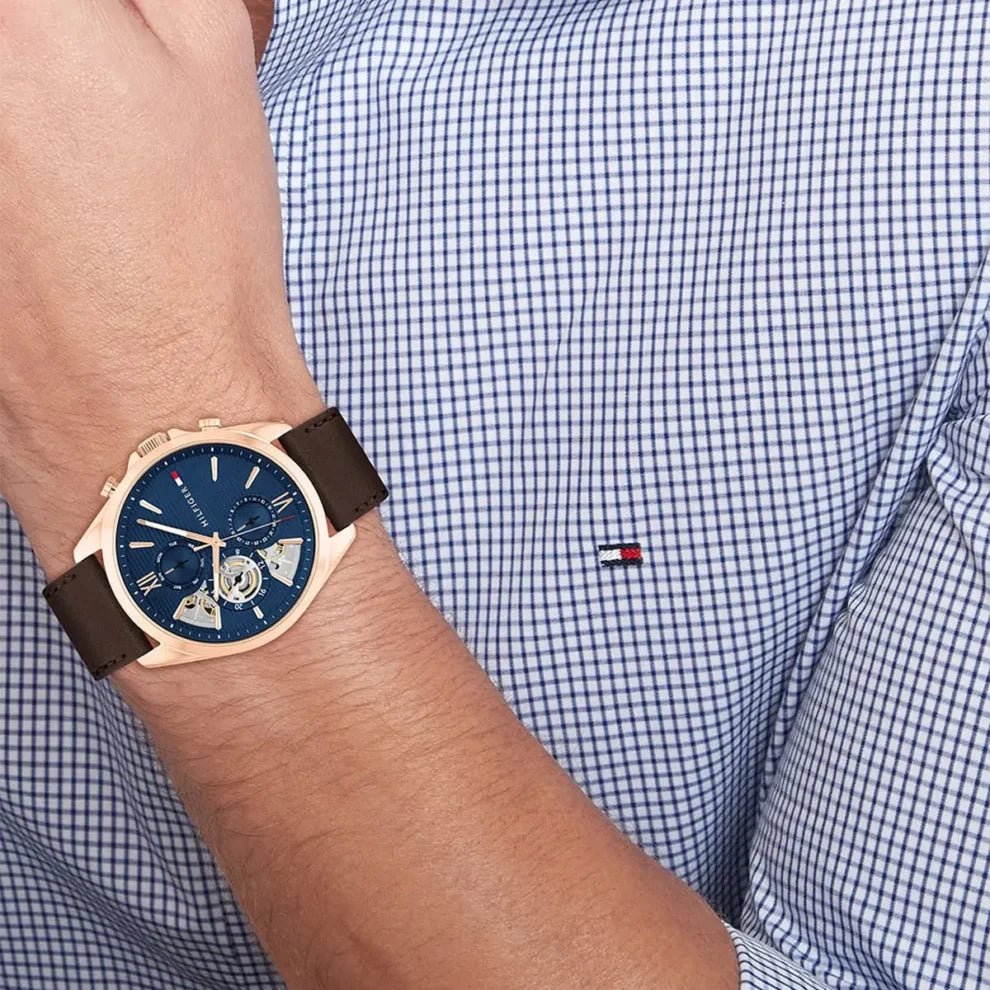 1710645-tommy-hilfiger-watch-men-blue-dial-leather-brown-strap-quartz-analog-baker_6-990x990-1.jpg