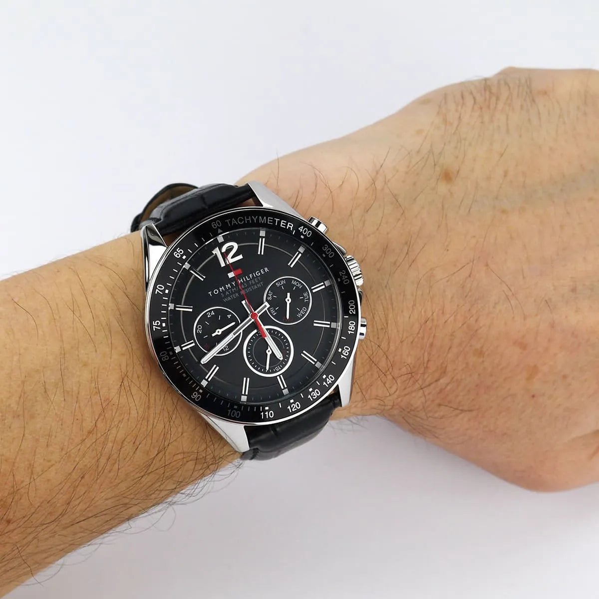 1791117-tommy-hilfiger-watch-5atm-165-feet-water-resistant-men-black-dial-leather-strap-quartz-battery-analog-luke_9.jpg