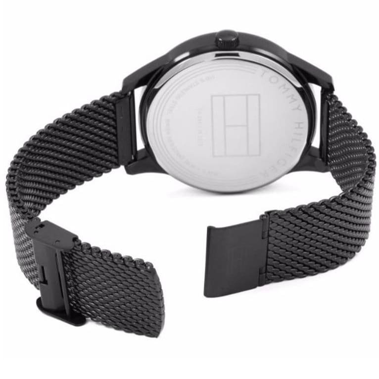 1791420-tommy-hilfiger-watch-men-black-metal-damon-5.jpg