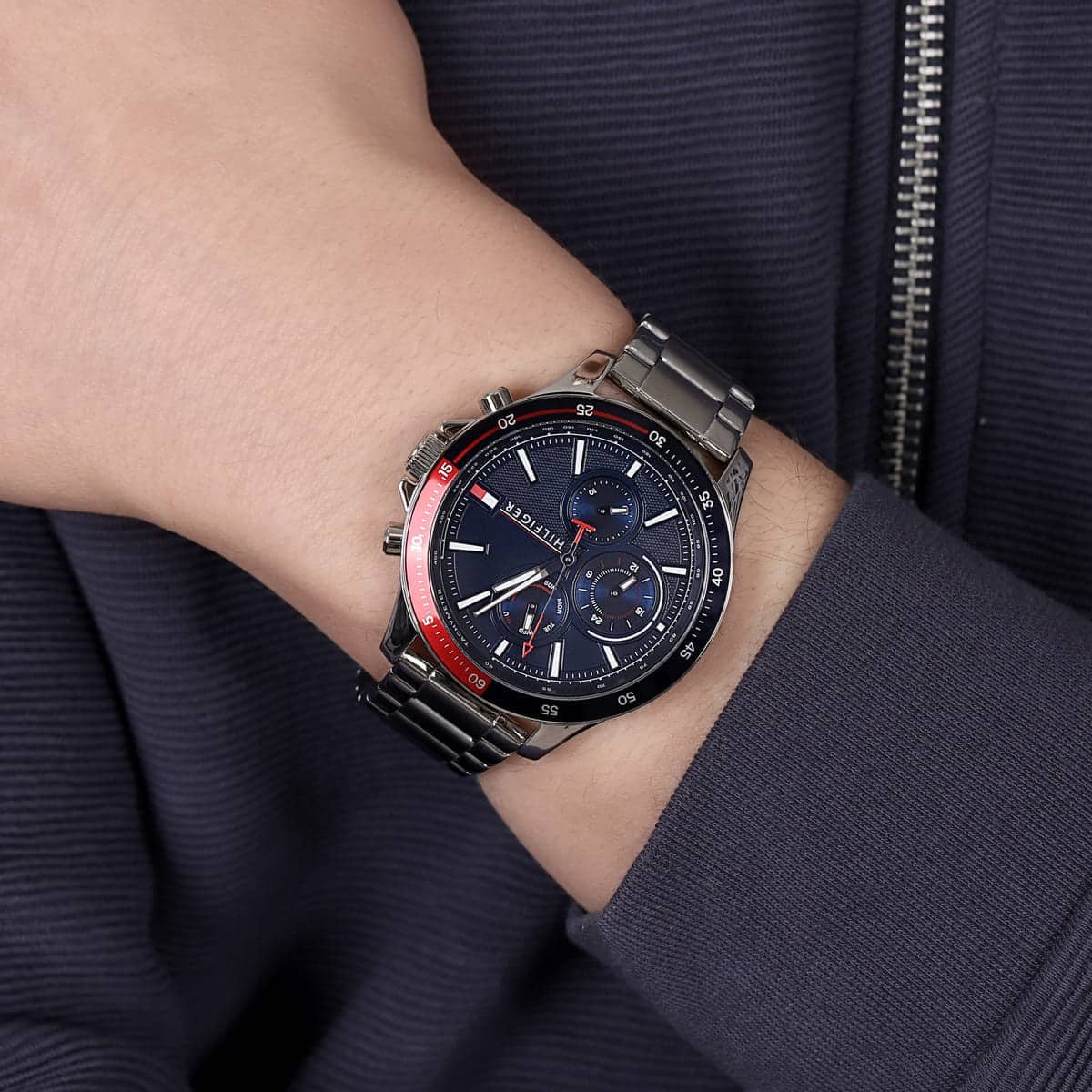 1791718-tommy-hilfiger-watch-men-blue-dial-stainless-steel-metal-silver-strap-quartz-analog-day-date-month-bank_7.jpg