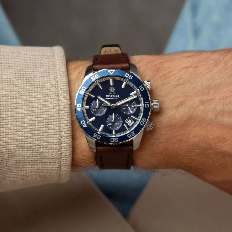 1792163-tommy-hilfiger-watch-chronograph-men-blue-dial-leather-brown-strap-quartz-analog-th85_9-768x768-1.jpg