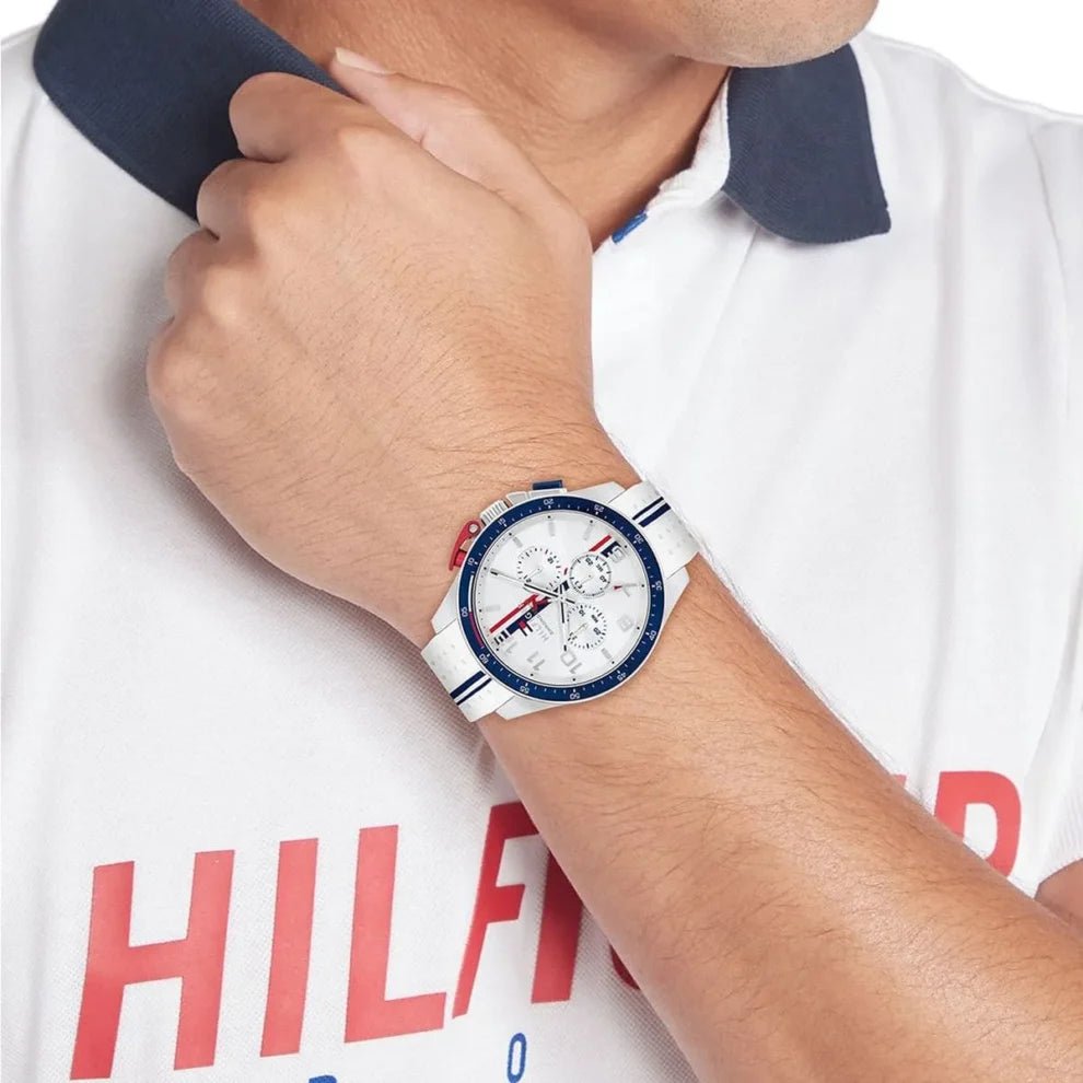 1792167-tommy-hilfiger-watch-chronograph-men-white-dial-rubber-strap-quartz-analog-bank_8-990x990-1.jpg