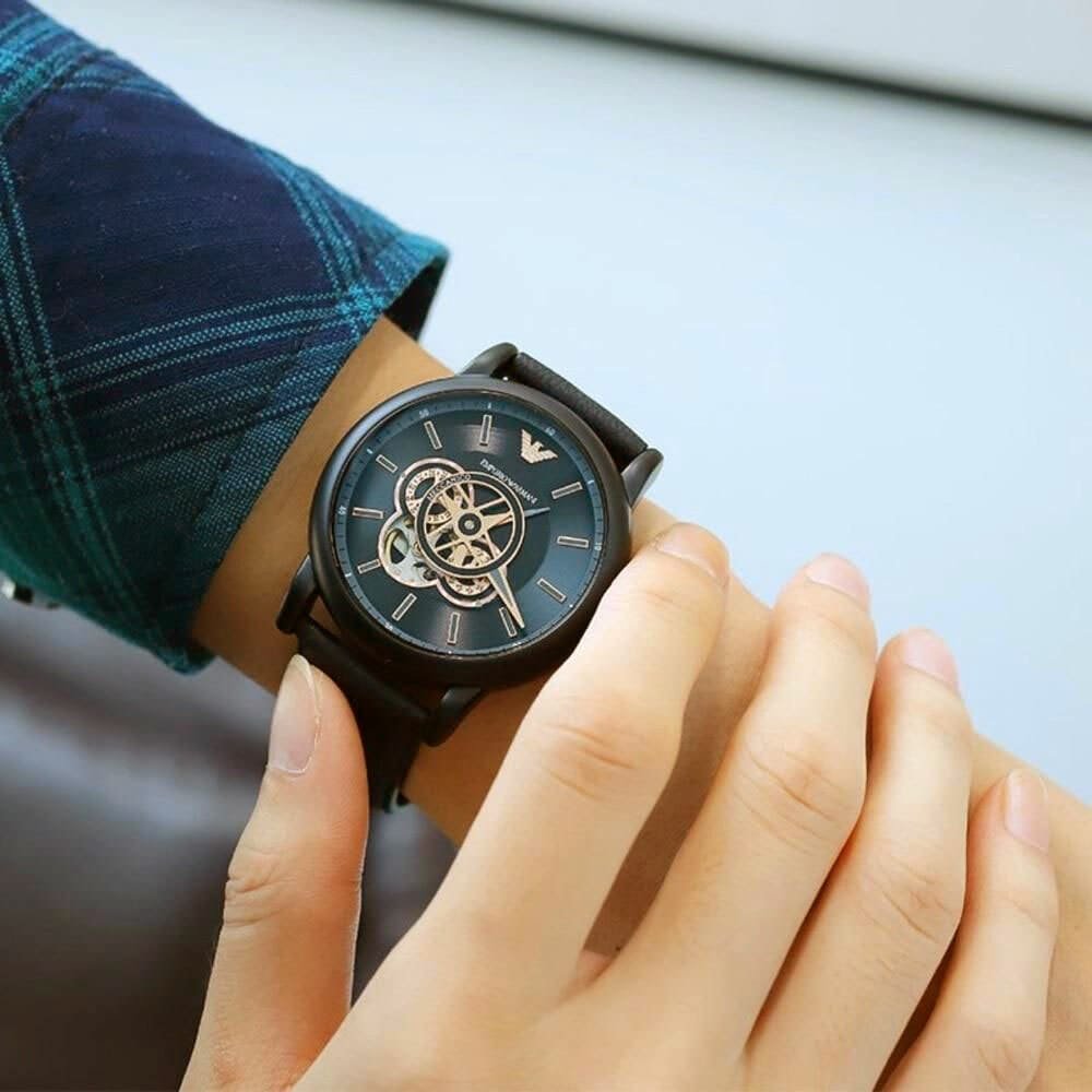 ar60012-emporio-armani-watch-men-black-leather-luigi-hand-8.jpg