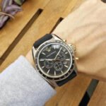 ar80003-emporio-armani-watch-men-gift-set-black-dial-rubber-strap-quartz-battery-analog-chronograph-sigma-xlarge_3-768×768-1__1_-removebg-preview
