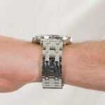gw0261g1-guess-watch-men-silver-dial-metal-stainless-steel-strap-quartz-battery-analog-crystals-continental.jpg