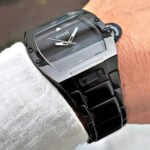 gw0387g3-guess-watch-men-square-black-dial-metal-stainless-steel-strap-quartz-battery-analog-three-hand-phoenix.jpg
