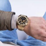 gw0489g2-guess-watch-men-black-dial-metal-stainless-steel-gold-strap-quartz-battery-analog-empire.jpg
