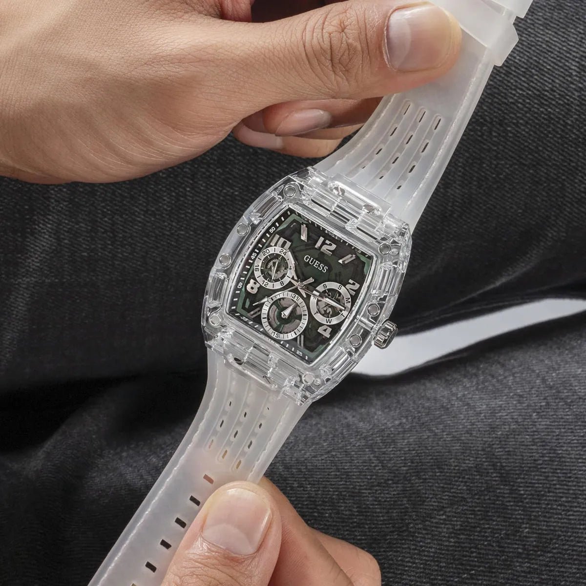 gw0499g8-guess-watch-men-square-green-dial-rubber-transparent-strap-quartz-battery-analog-phoenix_6.jpg
