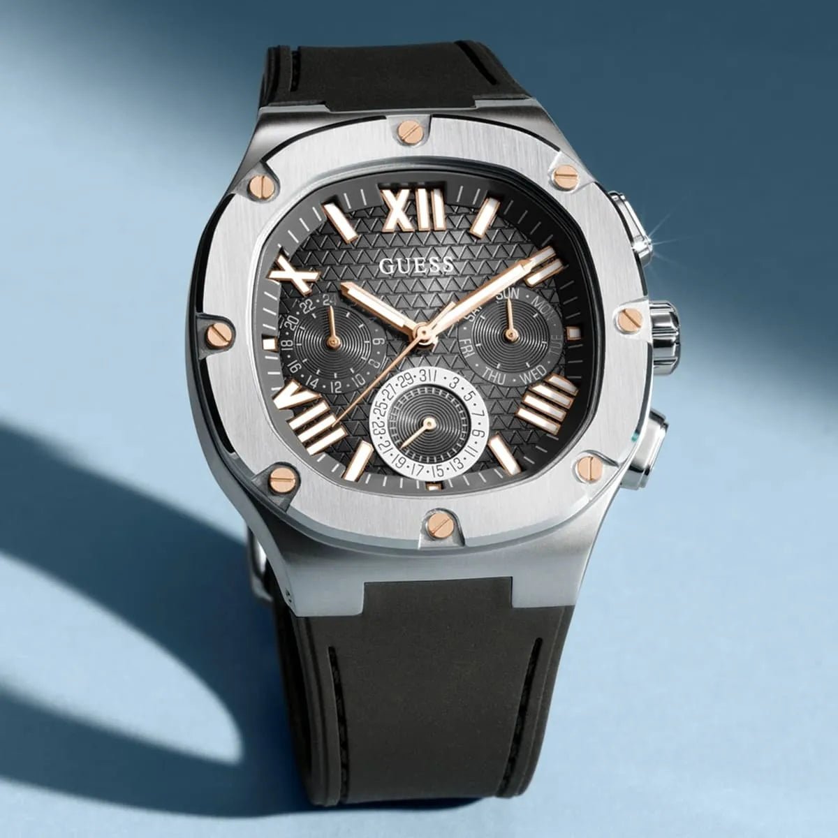 gw0571g1-guess-watch-men-black-dial-rubber-strap-quartz-battery-analog-headline_14.jpg
