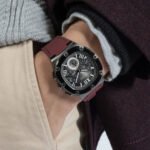 gw0571g4-guess-watch-men-gunmetal-gray-dial-rubber-red-strap-quartz-battery-analog-headline.jpg