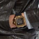gw0637g2-guess-watch-men-square-black-dial-rubber-strap-quartz-battery-analog-leo.jpg