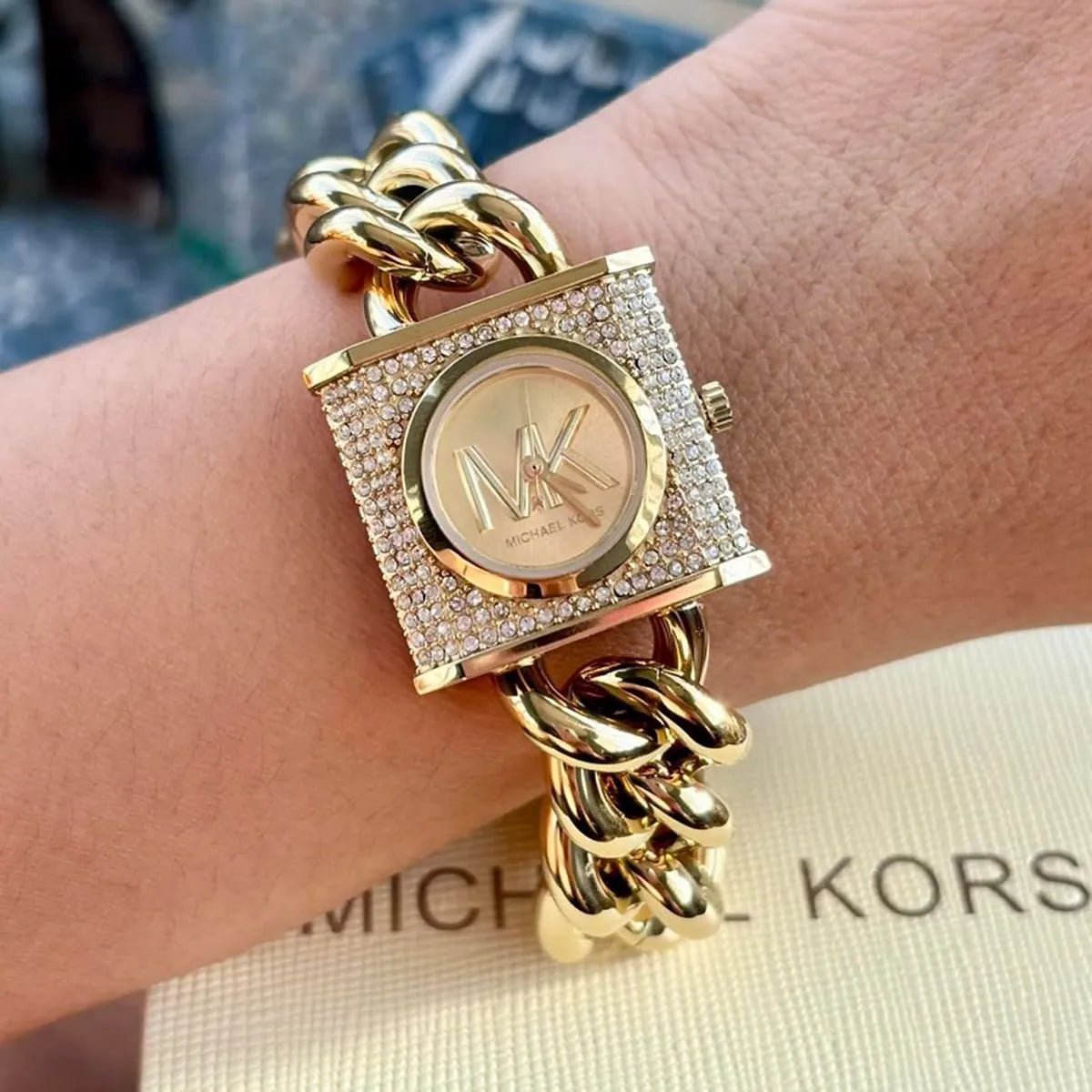 mk4711-michael-kors-watch-women-mk-logo-crystals-gold-dial-metal-stainless-steel-golden-strap-quartz-battery-analog-three-hand-mk-chain-lock_8d.jpg