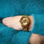 mk4923-michael-kors-watch-women-mk-logo-gold-dial-stainless-steel-metal-golden-strap-quartz-battery-analog-three-hand-phoebe-990x990_93c643cb-b0fd-41e5-9cfe-79ec74e6c517.jpg