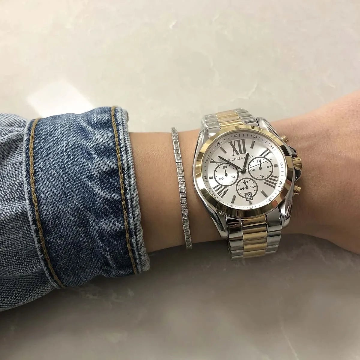 mk5855-michael-kors-watch-women-silver-dial-metal-stainless-steel-gold-two-tone-strap-quartz-battery-analog-chronograph-bradshaw_5.jpg