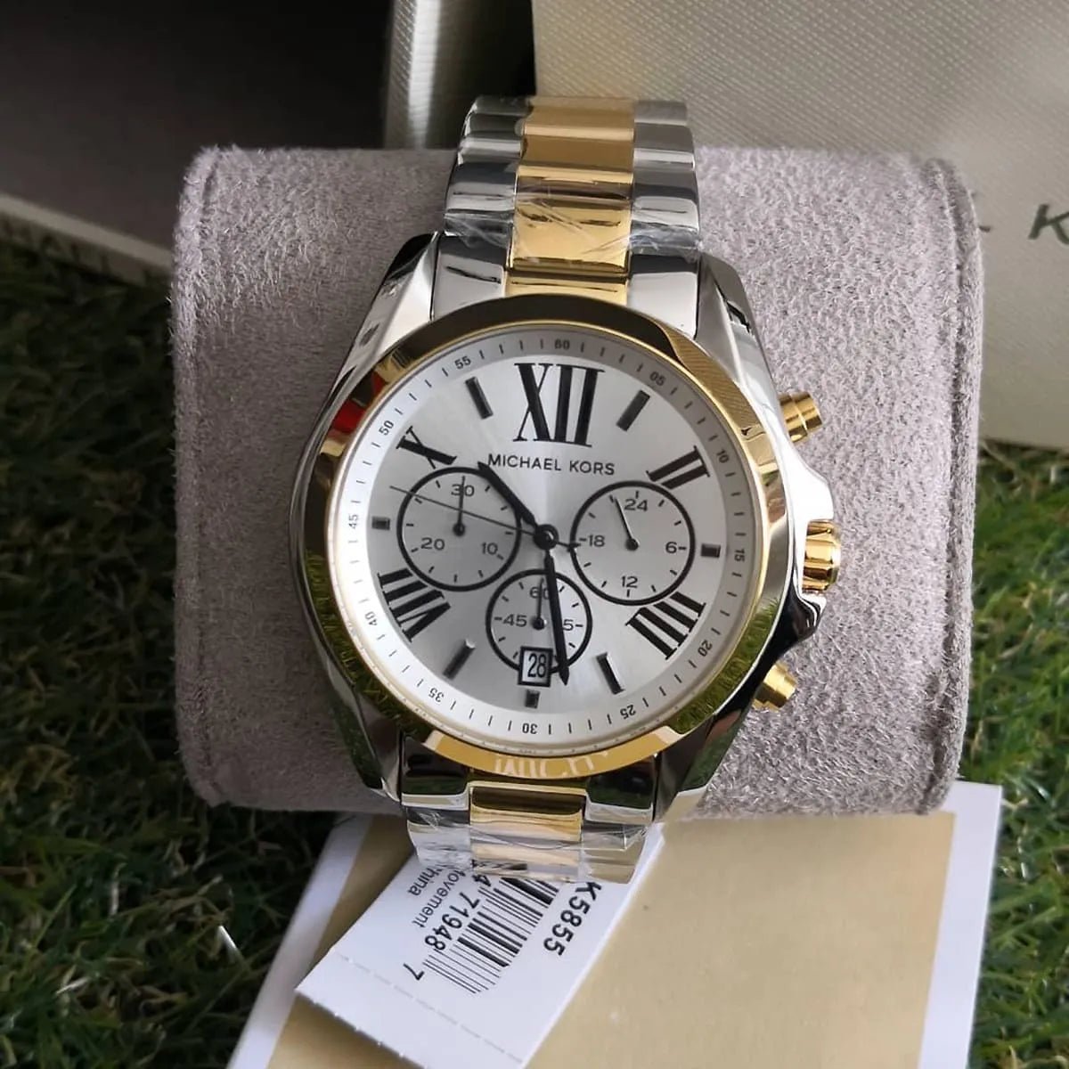 mk5855-michael-kors-watch-women-silver-dial-metal-stainless-steel-gold-two-tone-strap-quartz-battery-analog-chronograph-bradshaw_7.jpg