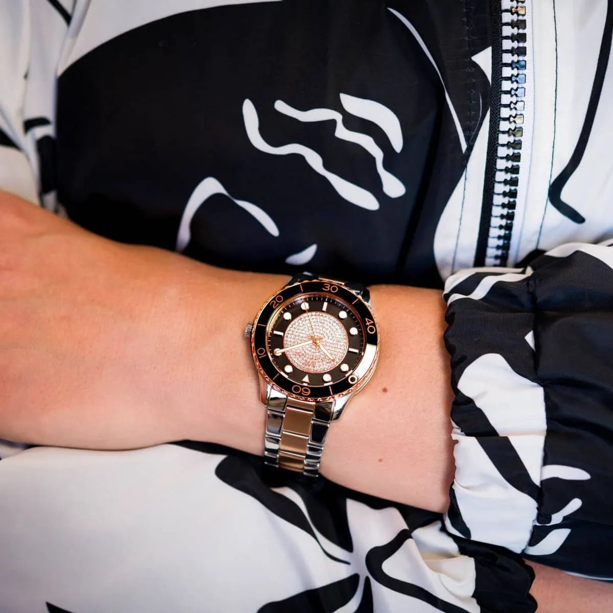 mk6960-michael-kors-watch-women-crystals-black-rose-gold-dial-metal-stainless-steel-silver-two-tone-strap-quartz-battery-analog-three-hand-runway_14.jpg