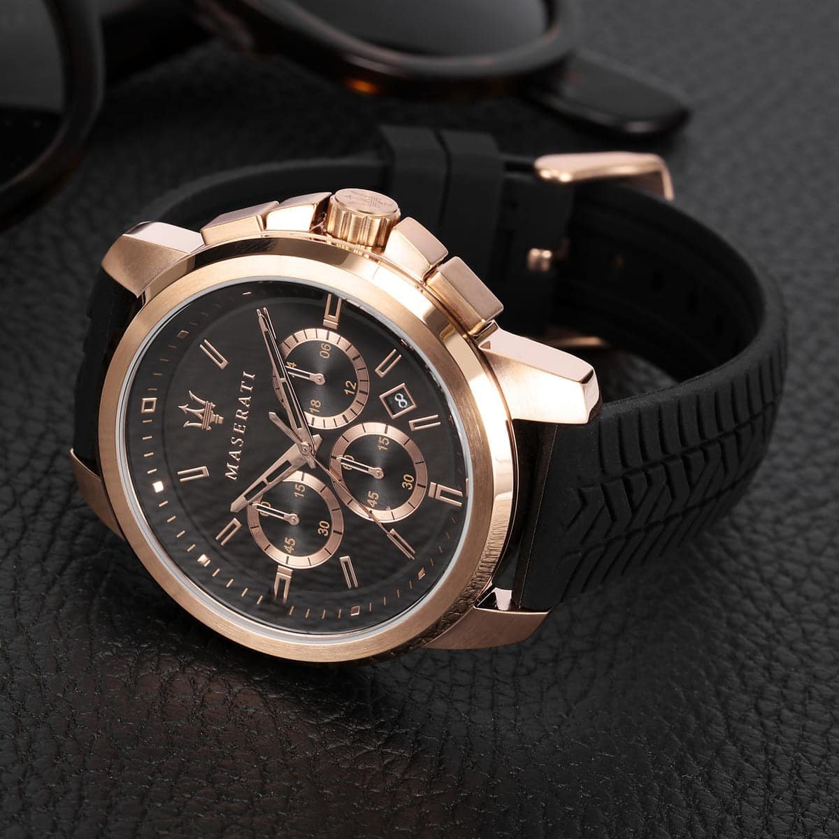 r8871621012-maserati-watch-men-black-dial-rubber-strap-quartz-battery-analog-chronograph-successo_6.jpg