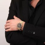 r8873633003-maserati-watch-men-black-dial-metal-stainless-steel-gold-strap-quartz-battery-analog-chronograph-ricordo_jpg.jpg
