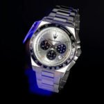 r8873652006-maserati-watch-men-silver-dial-metal-stainless-steel-strap-quartz-battery-analog-chronograph-velocita-removebg-preview (1)