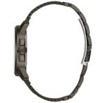 w1040g2-guess-watch-men-gray-metal-voyage-2