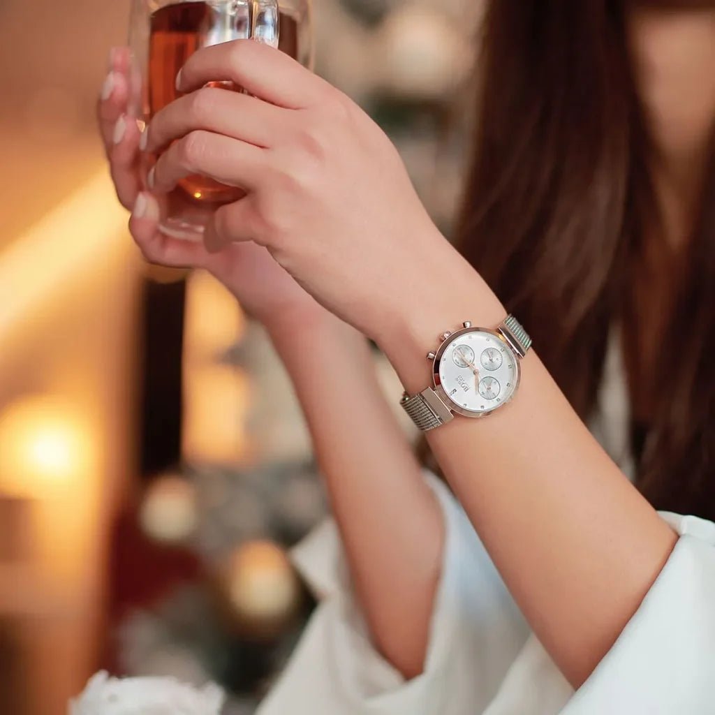 1502551-hugo-boss-watch-women-silver-dial-metal-stainless-mesh-strap-quartz-battery-analog-three-hand-flawless_14-1024x1024-1.jpg
