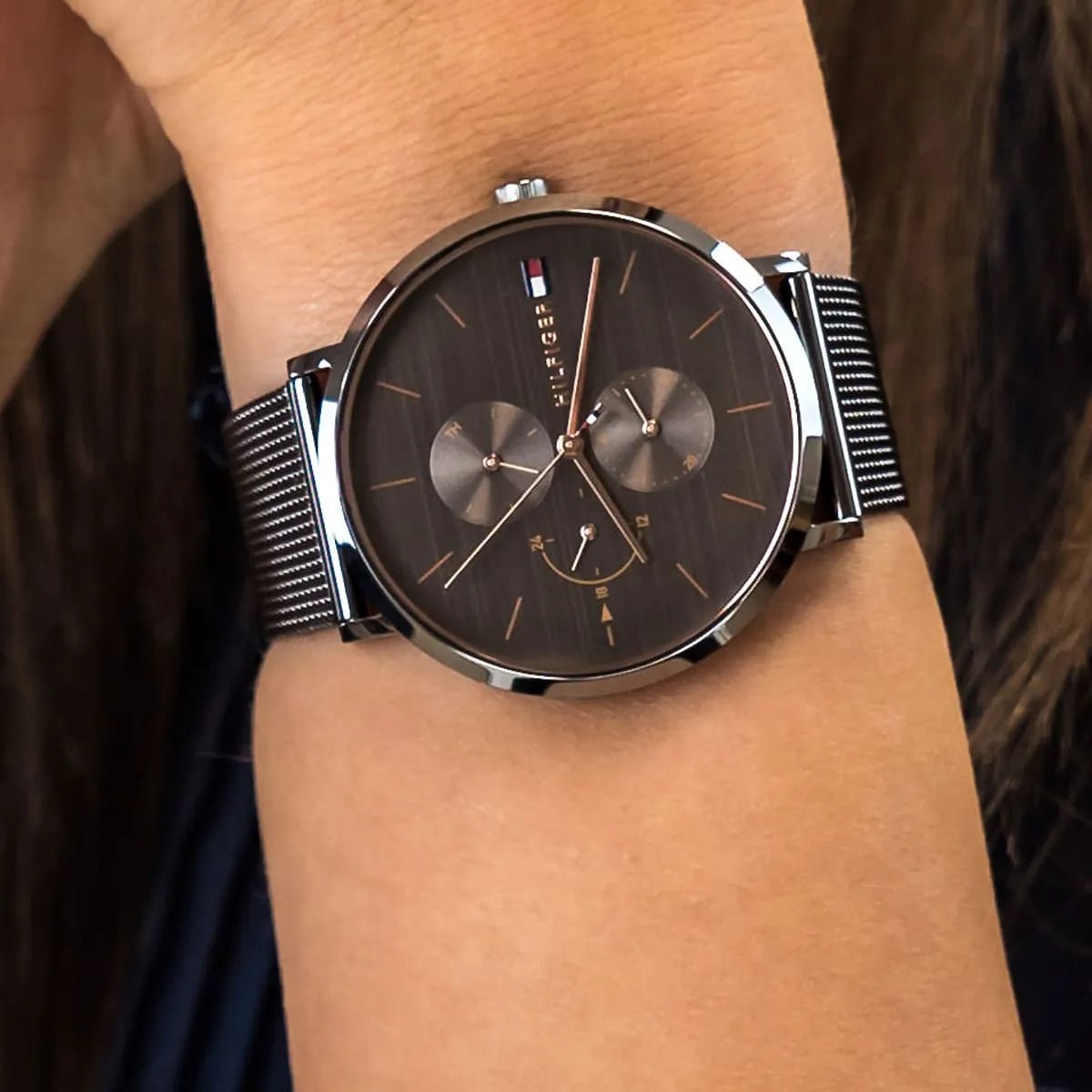 1781945-tommy-hilfiger-watch-women-gray-dial-mesh-metal-stainless-steel-strap-quartz-battery-analog-jenna_6.jpg