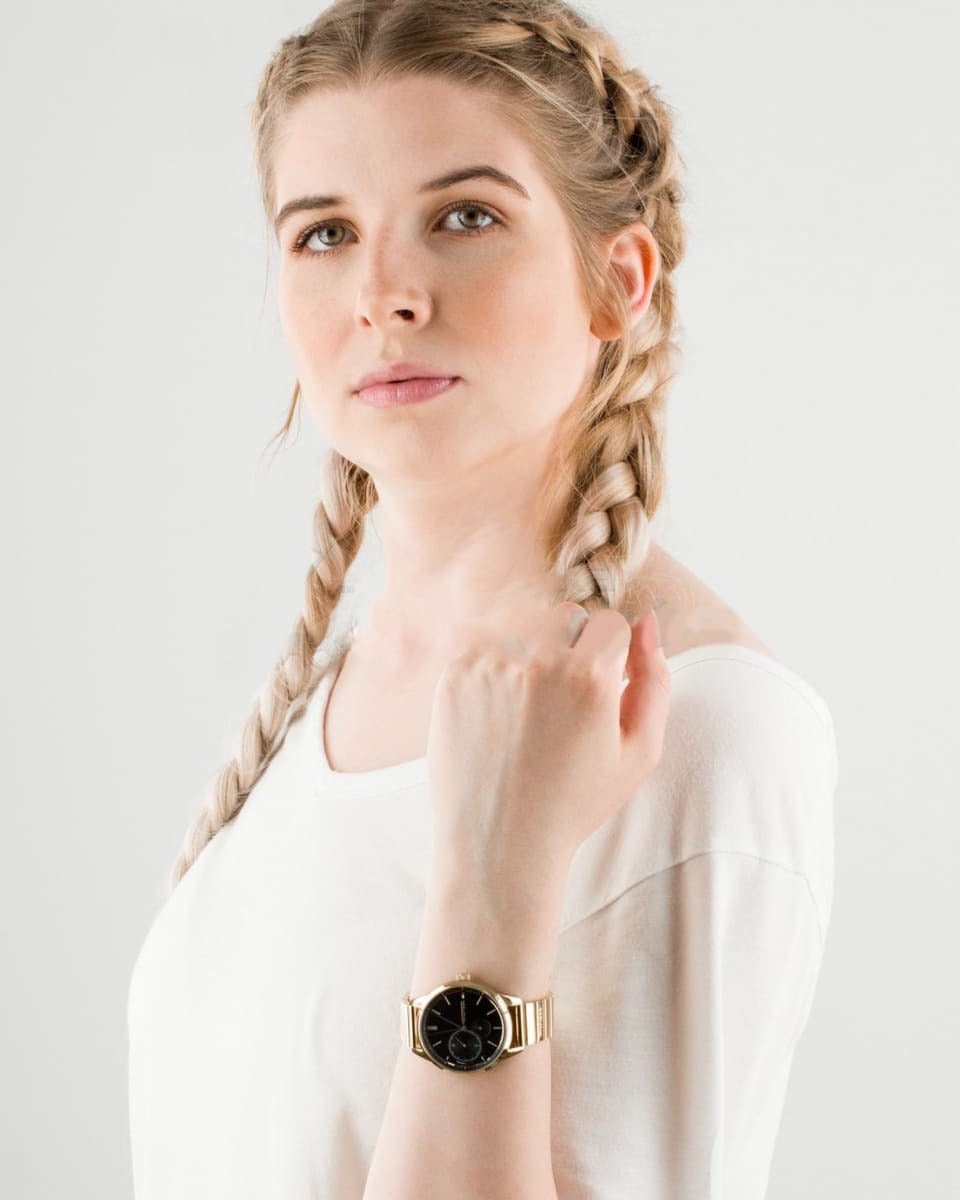 1782019-tommy-hilfiger-watch-women-gold-metal-brooke-hand-8.jpg