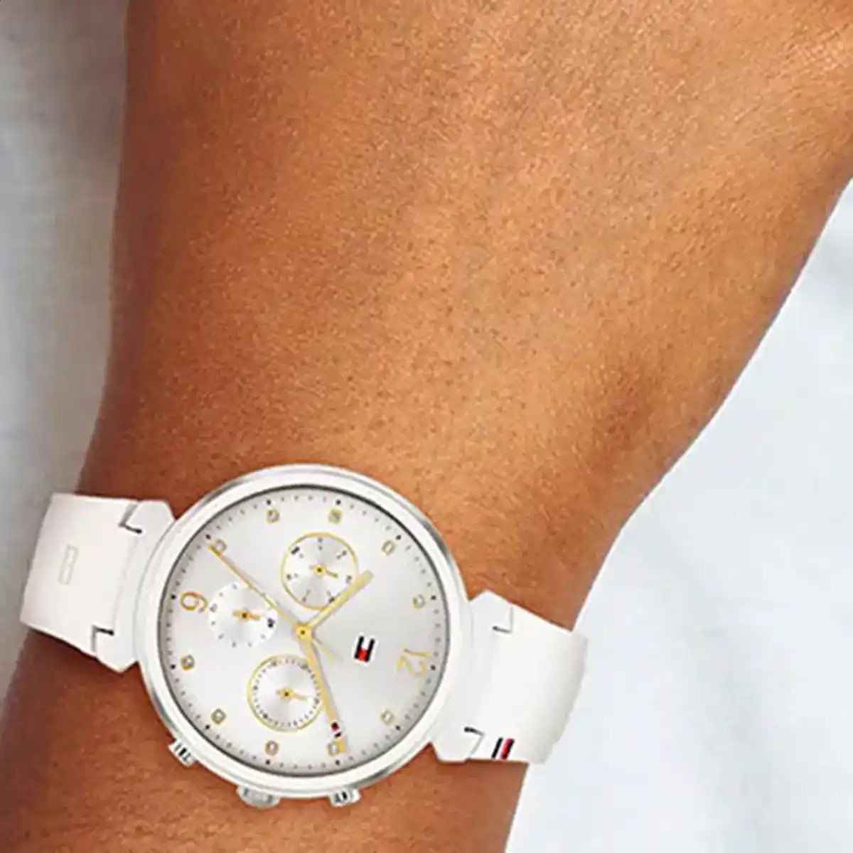 imageye___-_imgi_8_1782342-original-tommy-hilfiger-women-watch-white-dial-rubber-strap-ivy-egypt_5.jpg