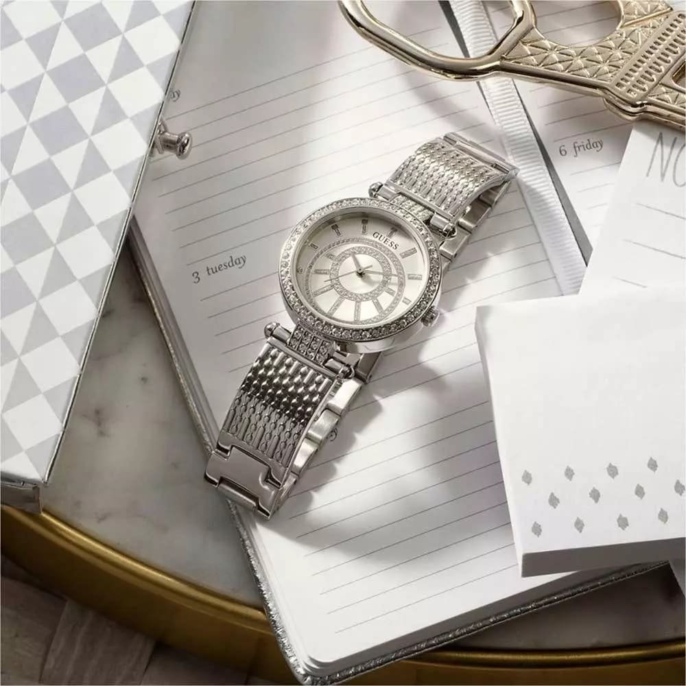 w1008l1-guess-watch-women-silver-metal-muse-8.jpg