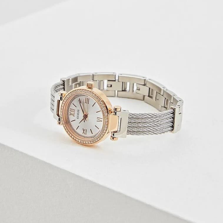 w1009l4-guess-watch-women-silver-metal-mini-soho-6.jpg