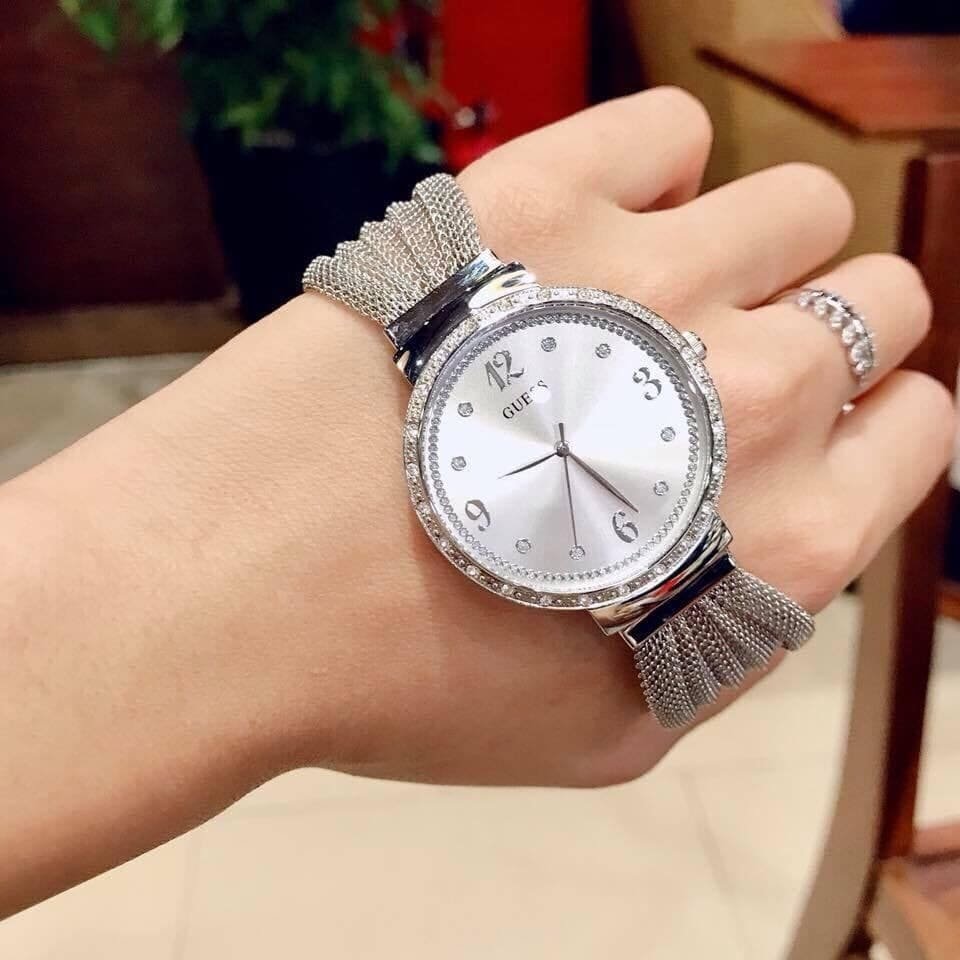 w1083l1-guess-watch-women-silver-metal-chiffon-hand-8.jpg
