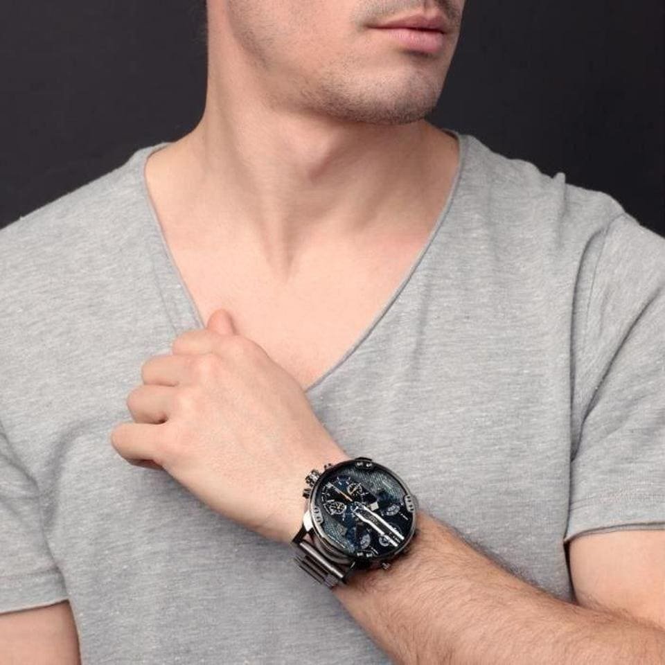 dz7331-diesel-watch-men-gray-metal-mr-daddy-hand-8
